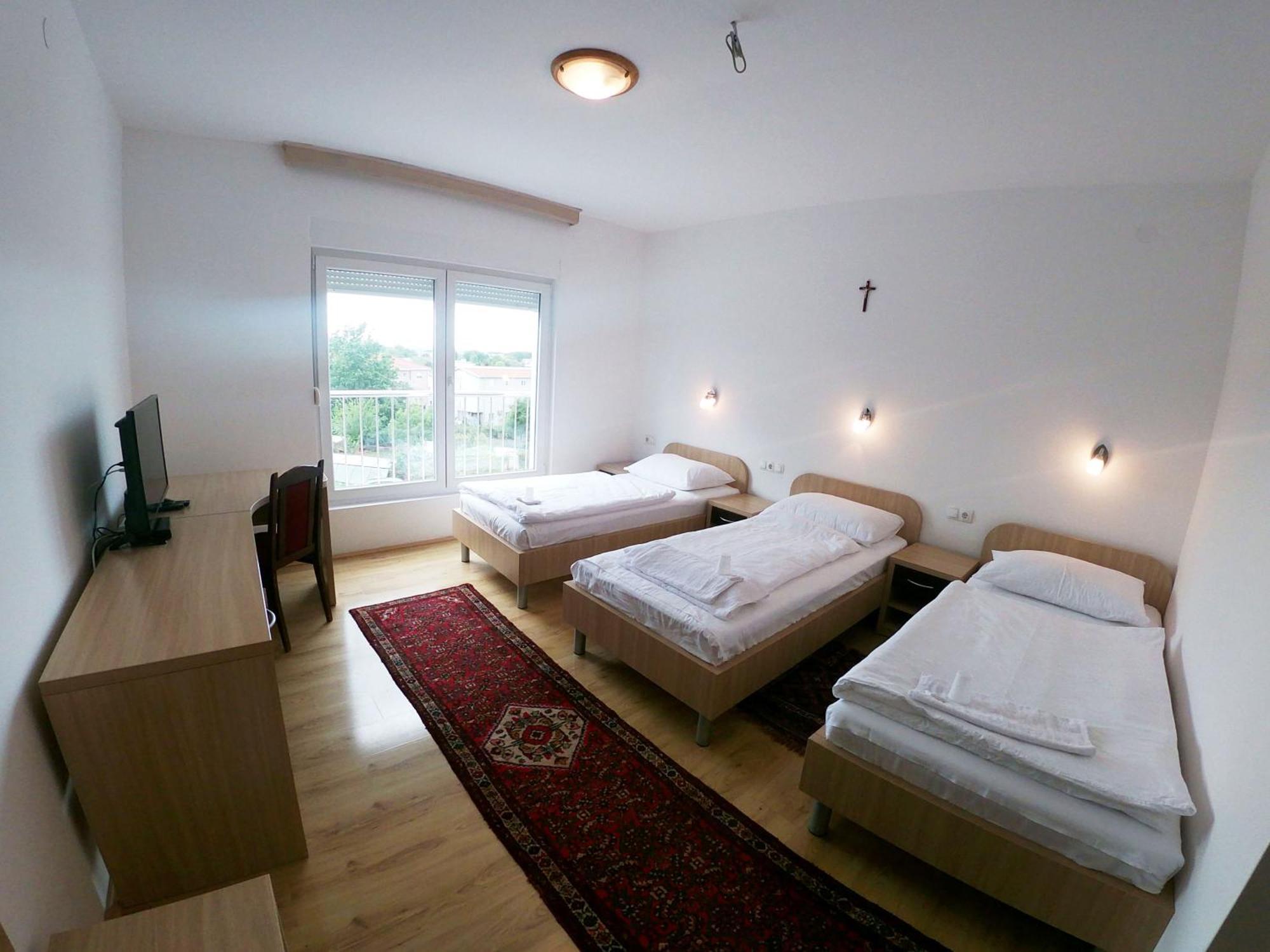 Hotel Bagaric -Ispod Brda Ukazanja Adress Kraljice Mira 56 Bijakovci Medugorje ภายนอก รูปภาพ